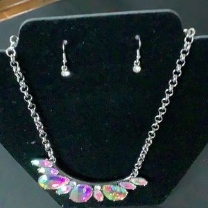 Irredescent colored necklace and earrings